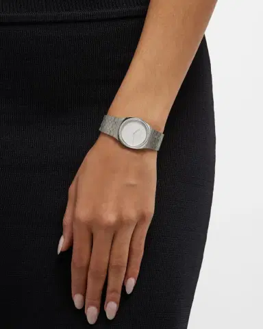 Gucci 30mm 25H GG Bracelet Watch | Thumbnail 2 Gucci 30mm 25H GG Bracelet Watch | Thumbnail 2