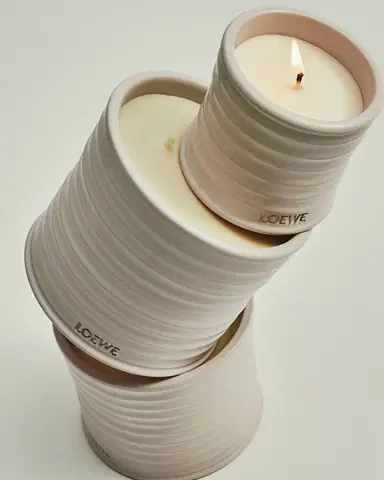 Loewe 74.8 oz. Large Oregano Candle | Thumbnail 5 Loewe 74.8 oz. Large Oregano Candle | Thumbnail 5