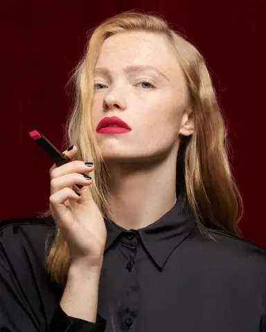 Yves Saint Laurent Beaute The Slim Velvet Radical | Thumbnail 2 Yves Saint Laurent Beaute The Slim Velvet Radical | Thumbnail 2