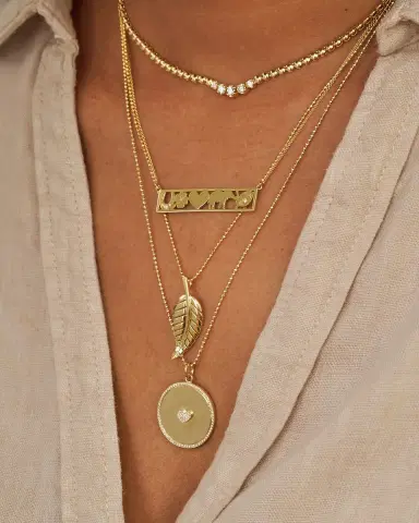 Jennifer Meyer 18K Yellow Gold Leaf Necklace | Thumbnail 3 Jennifer Meyer 18K Yellow Gold Leaf Necklace | Thumbnail 3
