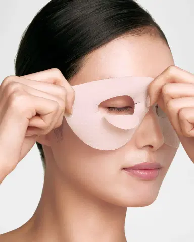 CLÉ DE PEAU BEAUTÉ Synactif Eye Mask, 6 Count | Thumbnail 3 CLÉ DE PEAU BEAUTÉ Synactif Eye Mask, 6 Count | Thumbnail 3