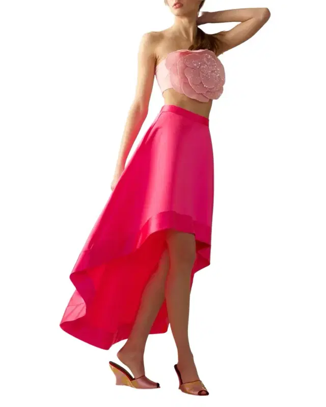 High-Low A-Line Satin Maxi Skirt High-Low A-Line Satin Maxi Skirt