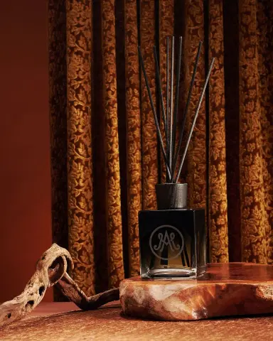 Amanda de Montal Fortitudo Lignorum Diffuser, 33.8 oz. | Thumbnail 2 Amanda de Montal Fortitudo Lignorum Diffuser, 33.8 oz. | Thumbnail 2