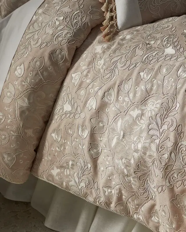 Tulip Embroidered 3-Piece Comforter, Tulip Embroidered 3-Piece Comforter,
