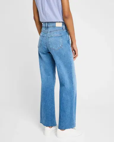 PAIGE Anessa Cropped Raw Hem Jeans | Thumbnail 3 PAIGE Anessa Cropped Raw Hem Jeans | Thumbnail 3