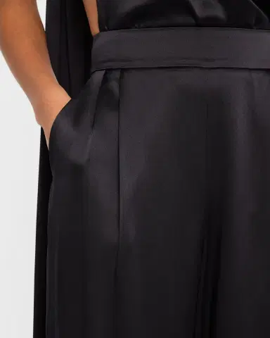 LaQuan Smith Double-Pleated Wide-Leg Silk Pants | Thumbnail 4 LaQuan Smith Double-Pleated Wide-Leg Silk Pants | Thumbnail 4