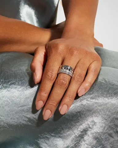 Boucheron Quatre 18K White Gold Radiant Edition Diamond Ring | Thumbnail 1 Boucheron Quatre 18K White Gold Radiant Edition Diamond Ring | Thumbnail 1