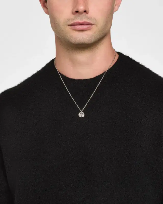 Men 's Medusa 95 Pendant Necklace Men 's Medusa 95 Pendant Necklace