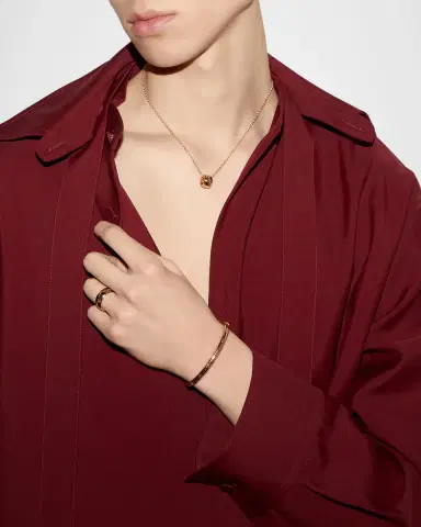 Gucci Icon 18K Yellow Gold GG Necklace | Thumbnail 4 Gucci Icon 18K Yellow Gold GG Necklace | Thumbnail 4