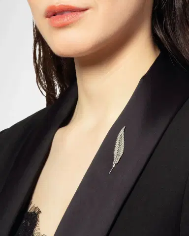 Tateossian Men's Palladium-Plated Fern Leaf Lapel Pin | Thumbnail 5 Tateossian Men's Palladium-Plated Fern Leaf Lapel Pin | Thumbnail 5