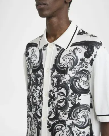 Dolce & Gabbana Men 's Silk Majolica Short-Sleeve Shirt | Thumbnail 4 Dolce & Gabbana Men 's Silk Majolica Short-Sleeve Shirt | Thumbnail 4