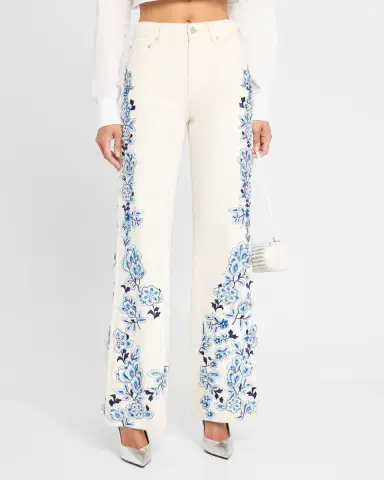 ALICE + OLIVIA Weezy Embroidered Jeans | Thumbnail 4 ALICE + OLIVIA Weezy Embroidered Jeans | Thumbnail 4