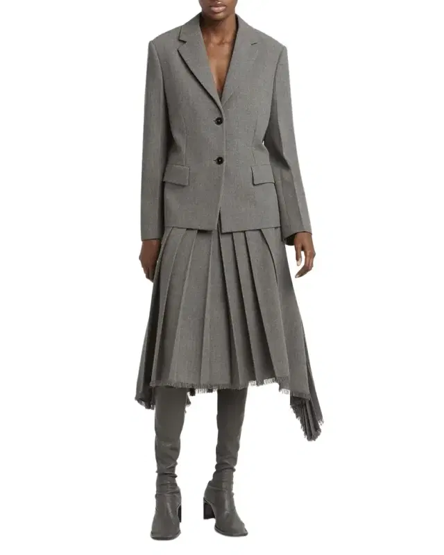 Curved-Yoked Pleated Midi Skirt Curved-Yoked Pleated Midi Skirt