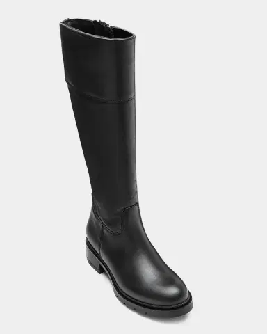La Canadienne Scottie Leather Lug-Sole Knee-High Boots | Thumbnail 3 La Canadienne Scottie Leather Lug-Sole Knee-High Boots | Thumbnail 3