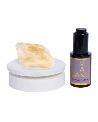 Van Dang Fragrances Solaire Diffuser Oil with Citrine, 0.67 oz. | Thumbnail 1 Van Dang Fragrances Solaire Diffuser Oil with Citrine, 0.67 oz. | Thumbnail 1