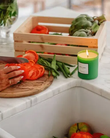 Hotel Lobby Candle Hamptons Candle, 9.75 oz. | Thumbnail 3 Hotel Lobby Candle Hamptons Candle, 9.75 oz. | Thumbnail 3