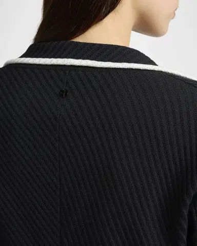 Giorgio Armani Silk Pointelle Knit Single-Breasted Jacket | Thumbnail 4 Giorgio Armani Silk Pointelle Knit Single-Breasted Jacket | Thumbnail 4