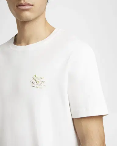 Etro Men's Chest Logo Graphic Crewneck T-Shirt | Thumbnail 5 Etro Men's Chest Logo Graphic Crewneck T-Shirt | Thumbnail 5