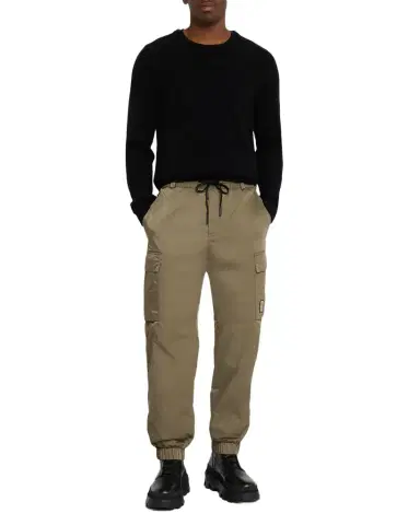 Moncler Grenoble Men's Gabardine Cargo Pants | Thumbnail 1 Moncler Grenoble Men's Gabardine Cargo Pants | Thumbnail 1
