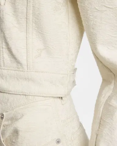 Jacquemus The Oval Denim Coat | Thumbnail 5 Jacquemus The Oval Denim Coat | Thumbnail 5