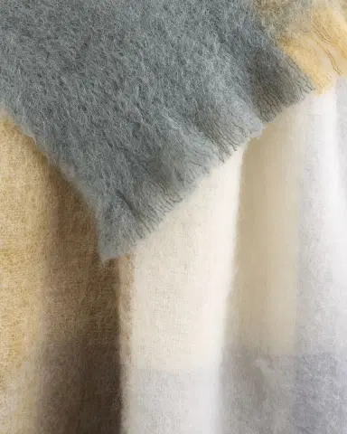 Mantas Ezcaray Cuadros Mohair & Wool Throw, 51" x 79" | Thumbnail 2 Mantas Ezcaray Cuadros Mohair & Wool Throw, 51" x 79" | Thumbnail 2