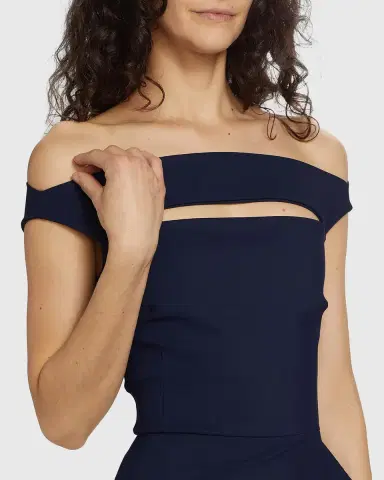 Chiara Boni La Petite Robe Cutout Off-Shoulder Column Gown | Thumbnail 4 Chiara Boni La Petite Robe Cutout Off-Shoulder Column Gown | Thumbnail 4