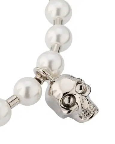 Alexander McQueen Skull and Pearly Chain Charm | Thumbnail 1 Alexander McQueen Skull and Pearly Chain Charm | Thumbnail 1
