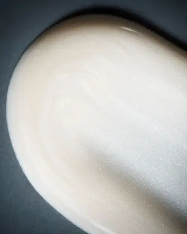 Rodial Pink Diamond Instant Lifting Serum, 1 oz. | Thumbnail 4 Rodial Pink Diamond Instant Lifting Serum, 1 oz. | Thumbnail 4