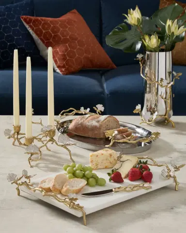 Michael Aram Butterfly Ginkgo White & Gold Cheeseboard With Spreader | Thumbnail 4 Michael Aram Butterfly Ginkgo White & Gold Cheeseboard With Spreader | Thumbnail 4