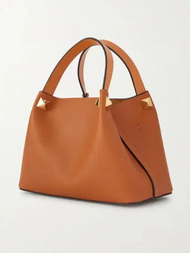 Valentino Garavani Vlogo Embellished Leather Shoulder Bag | Thumbnail 4 Valentino Garavani Vlogo Embellished Leather Shoulder Bag | Thumbnail 4