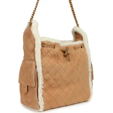 Chanel Chanel Medium 25 Hobo Bag Beige Suede and White Shearling Antique Gold Hardware | Thumbnail 3 Chanel Chanel Medium 25 Hobo Bag Beige Suede and White Shearling Antique Gold Hardware | Thumbnail 3