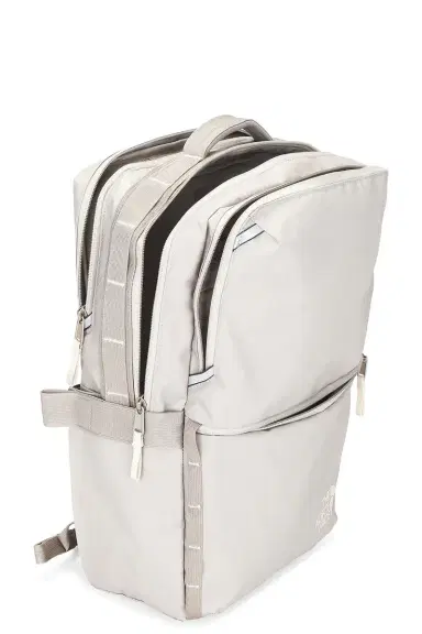 The North Face Base Camp Voyager Daypack | Thumbnail 6 The North Face Base Camp Voyager Daypack | Thumbnail 6