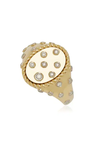 Yvonne Léon Oval Dotted Diamond Signet Ring | Thumbnail 3 Yvonne Léon Oval Dotted Diamond Signet Ring | Thumbnail 3