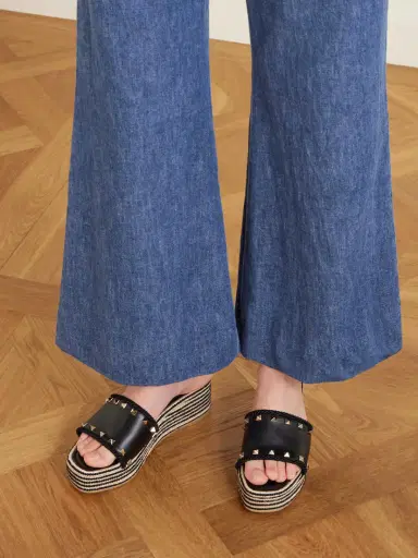 Valentino Garavani Rockstud Leather Platform Espadrille Slides | Thumbnail 2 Valentino Garavani Rockstud Leather Platform Espadrille Slides | Thumbnail 2