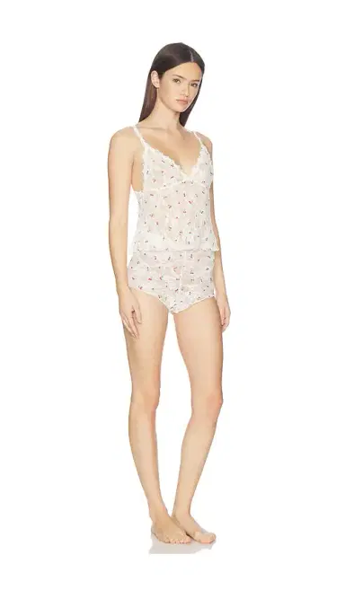 Skims Stretch Lace Triangle Cami And Short Set | Thumbnail 2 Skims Stretch Lace Triangle Cami And Short Set | Thumbnail 2