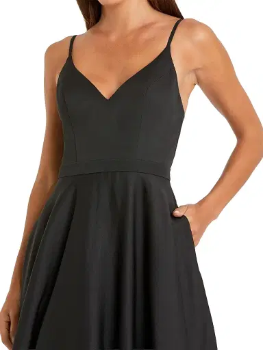 Mac Duggal Women's Petite leena 1 Classic A-Line V-Neck Ballgown - Black - Size Petite 12 | Thumbnail 3 Mac Duggal Women's Petite leena 1 Classic A-Line V-Neck Ballgown - Black - Size Petite 12 | Thumbnail 3