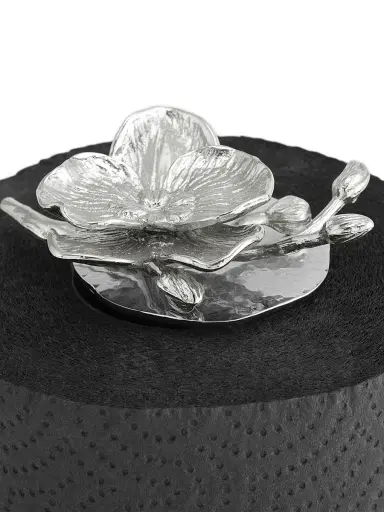 Michael Aram White Orchid Paper Towel Holder | Thumbnail 4 Michael Aram White Orchid Paper Towel Holder | Thumbnail 4