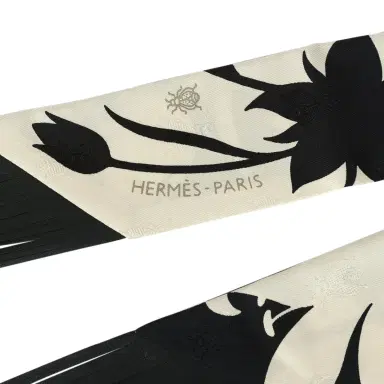 HERMÈS Hermes "Bouquet Final" Cream and Black Fringe Silk Twilly | Thumbnail 3 HERMÈS Hermes "Bouquet Final" Cream and Black Fringe Silk Twilly | Thumbnail 3