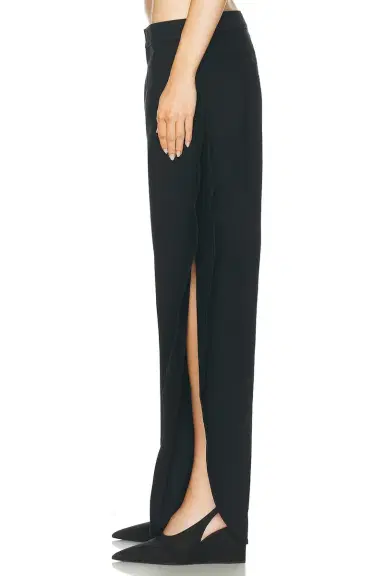 Alaïa ALAΪA Petal Horseshoe Leg | Thumbnail 3 Alaïa ALAΪA Petal Horseshoe Leg | Thumbnail 3