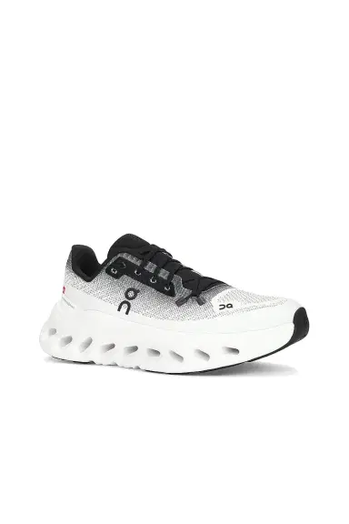 On Cloudtilt Sneaker | Thumbnail 2 On Cloudtilt Sneaker | Thumbnail 2