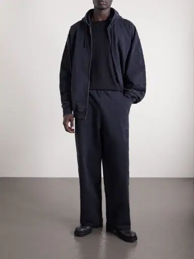 Vetements Straight-Leg Logo-Embroidered Cotton-Jersey Sweatpants - Men | Thumbnail 2 Vetements Straight-Leg Logo-Embroidered Cotton-Jersey Sweatpants - Men | Thumbnail 2