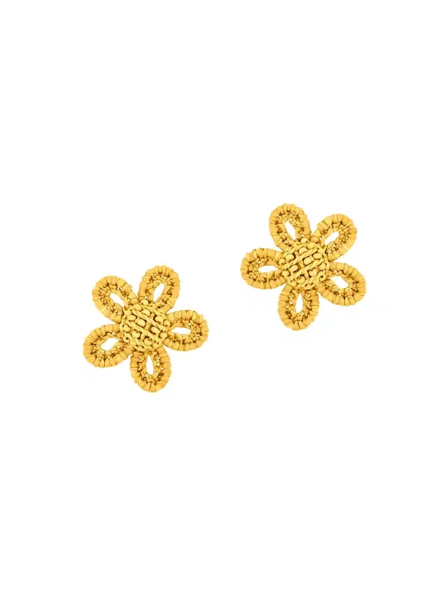 Women's Flower Woven Raffia Stud Earrings - Yellow Women's Flower Woven Raffia Stud Earrings - Yellow