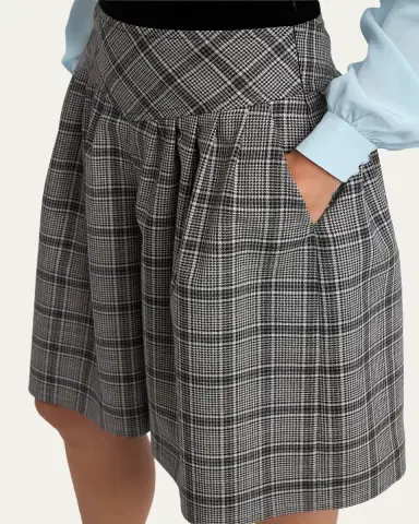 Valentino Garavani Plaid Bermuda Shorts | Thumbnail 7 Valentino Garavani Plaid Bermuda Shorts | Thumbnail 7