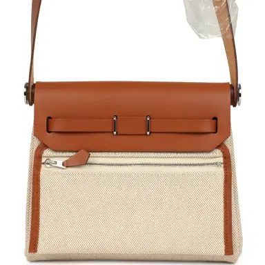 HERMÈS Hermes Herbag Zip 20 Mini Ecru and Beige Toile H Canvas and Fauve Vache Hunter Gold Hardware | Thumbnail 6 HERMÈS Hermes Herbag Zip 20 Mini Ecru and Beige Toile H Canvas and Fauve Vache Hunter Gold Hardware | Thumbnail 6