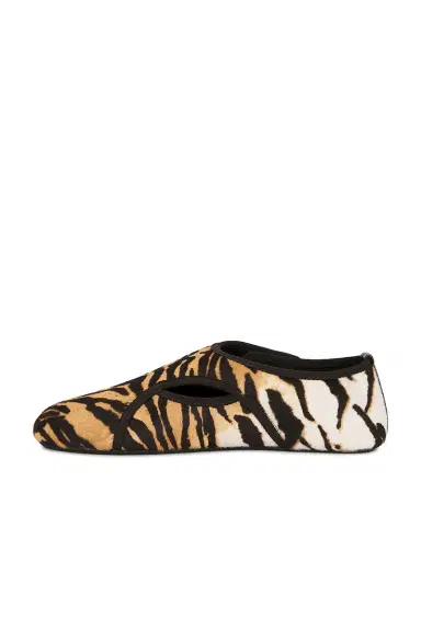 Alaïa ALAΪA Ballet Flat | Thumbnail 5 Alaïa ALAΪA Ballet Flat | Thumbnail 5