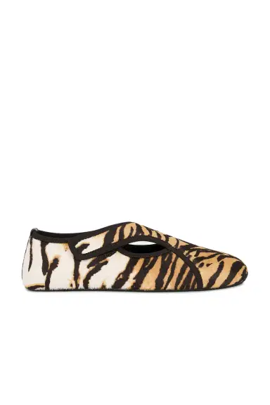 Alaïa ALAΪA Ballet Flat | Thumbnail 1 Alaïa ALAΪA Ballet Flat | Thumbnail 1