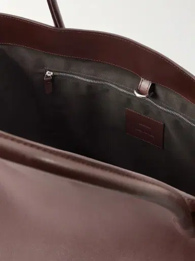 LIÉ STUDIO The Eva Weekend Leather Tote | Thumbnail 6 LIÉ STUDIO The Eva Weekend Leather Tote | Thumbnail 6