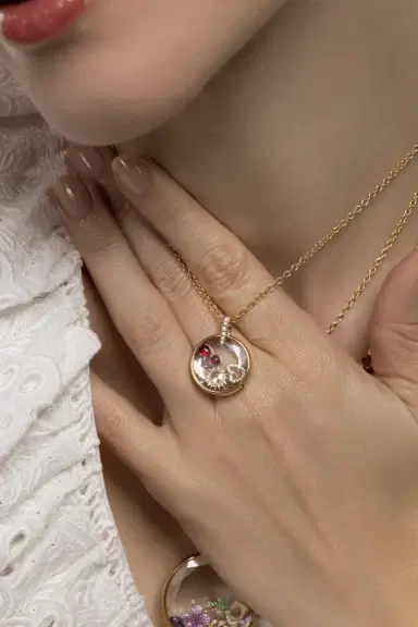 LOQUET Diamond Lyra Locket Rolo Chain Necklace | Thumbnail 3 LOQUET Diamond Lyra Locket Rolo Chain Necklace | Thumbnail 3