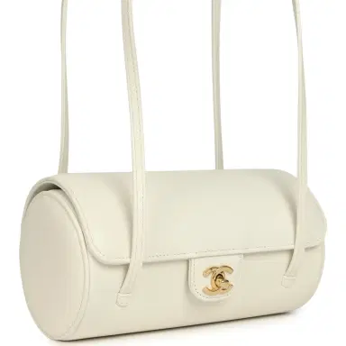 Chanel Chanel Preppy Coco Bowling Bag White Shiny Caviar Brushed Gold Hardware | Thumbnail 3 Chanel Chanel Preppy Coco Bowling Bag White Shiny Caviar Brushed Gold Hardware | Thumbnail 3