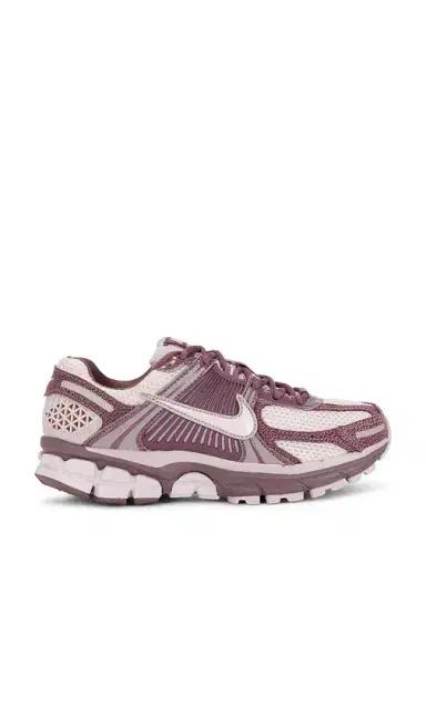 Nike Zoom Vomero 5 SE Sneaker | Thumbnail 1 Nike Zoom Vomero 5 SE Sneaker | Thumbnail 1